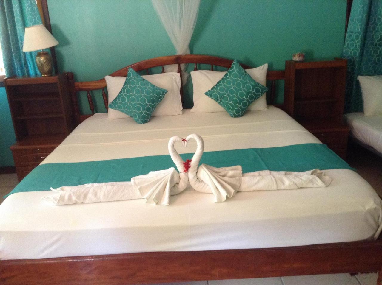 Belle Des Iles Bed & Breakfast La Digue Bagian luar foto